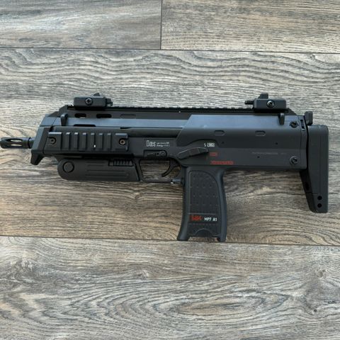 AEG MP7