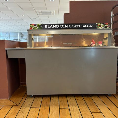 Salatbar selges