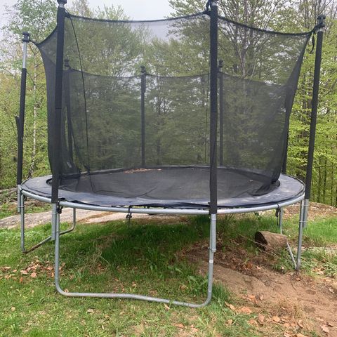 Trampoline