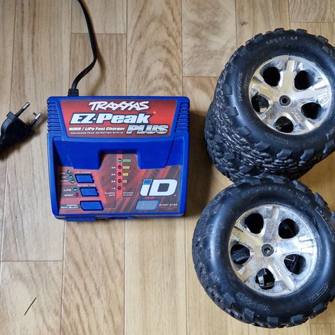 Traxxas deler