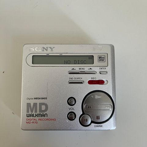 Sony MD walkman mz-r70