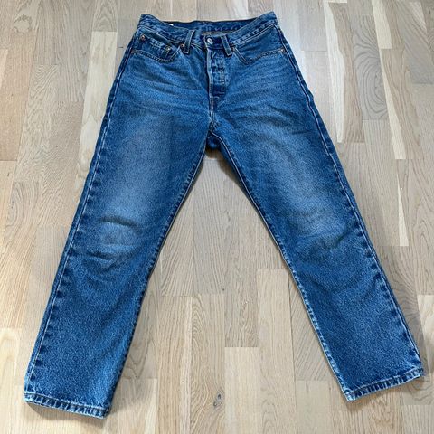 Levis 501 cropped st 26-26