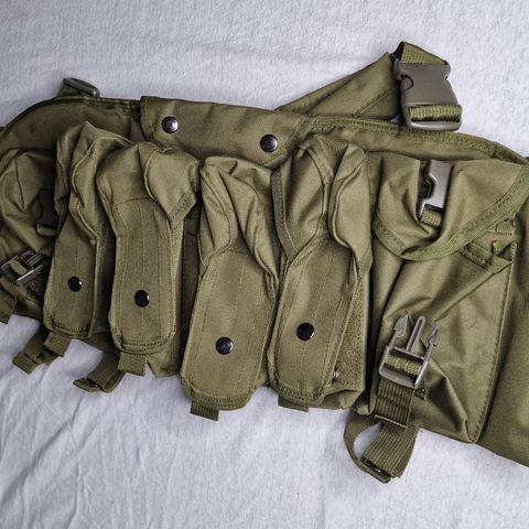 Taktisk Stridsvest / chest rig