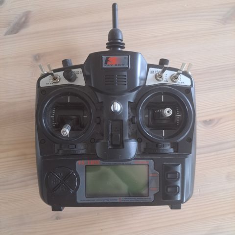 RC transmitter til heli og fly selges