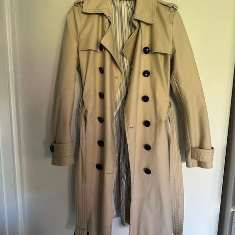 Klassisk trenchcoat beige 34