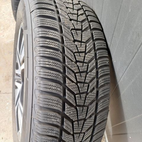 Hangkook 225/65 R17 102 H M+S