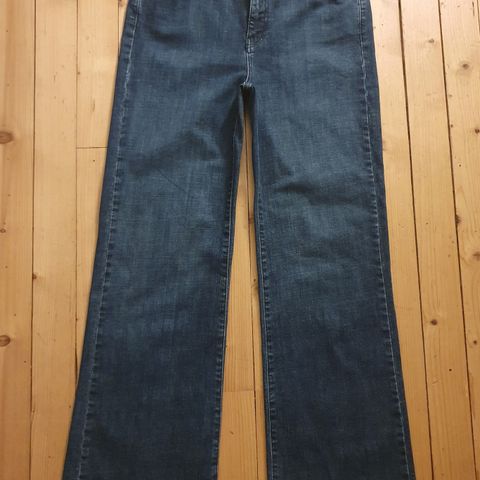 Jean Paul jeans/dongeribukse. Ine highwaist wide legs, str XL.