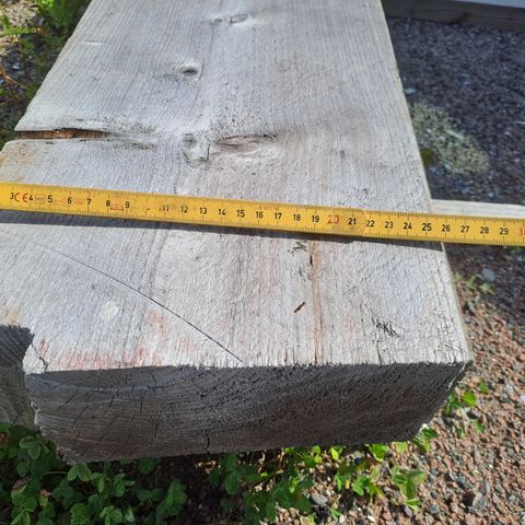 2 Heltrebjelker 100x260mm L 8,7m og 10,5m