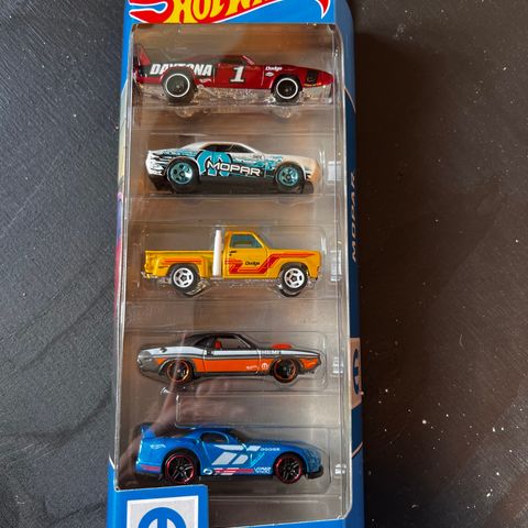 Hot Wheels Mopar 5-pack