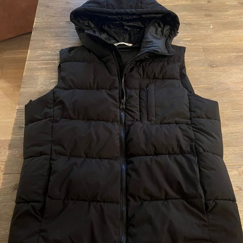 Zara Boble vest