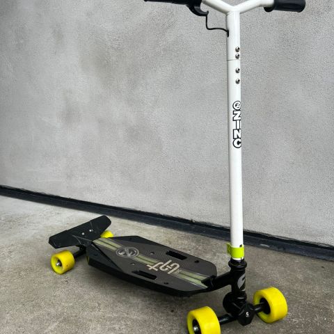 Elektrisk skateboard / sparkesykkel