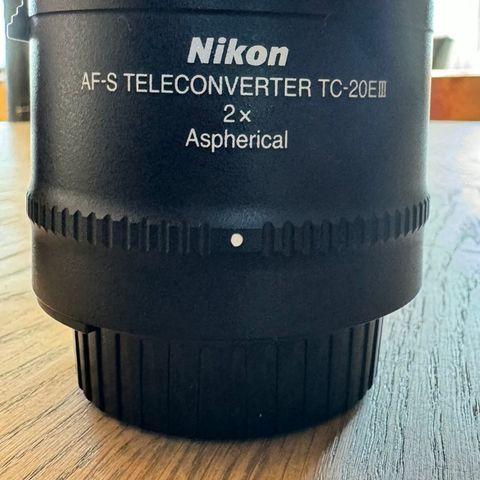 Nikon AF-S Teleconverter TC- 20E III