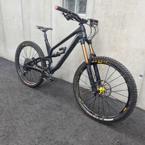 Canyon Torque CF 9.0 2018 STR: M