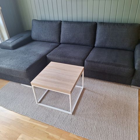 Stor sofa m/vendbar sjeselong