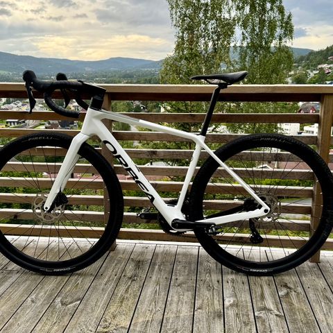 Orbea Terra M30 2024 - som ny