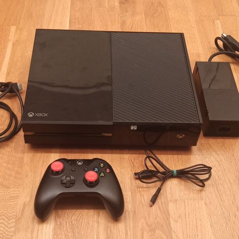 Xbox One (500GB)