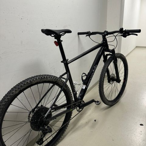 Nesten ubrukt Cannondale Trail SL 3 selges, størrelse XL