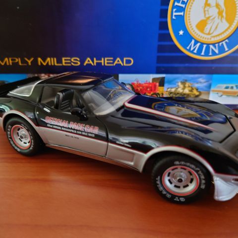 Franklin Mint 1/24 Corvette Official Pace Car