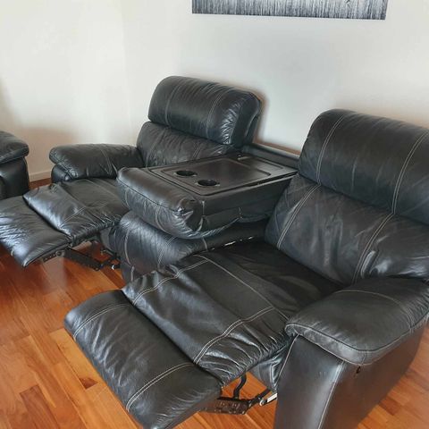 3 setter sofa-recliner og 2 setter sofa