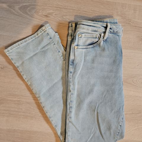 IVY jeans str 28