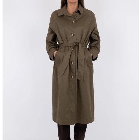 Neo Noir Marcarena trenchcoat