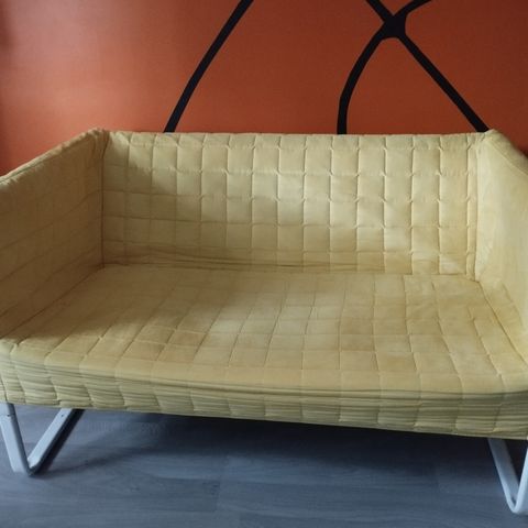 Ikea, to-sete sofa