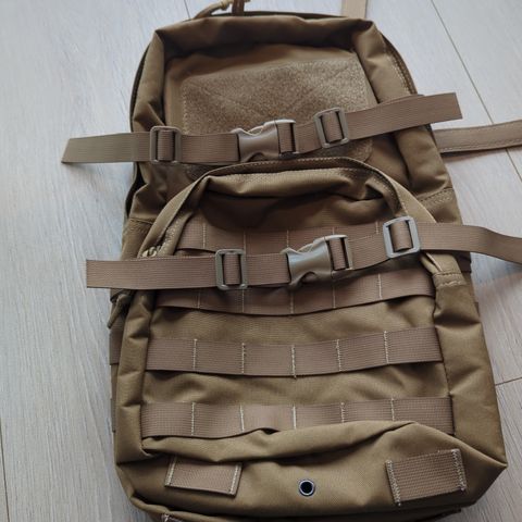 Sekk fra invadergear - Molle tilbehør.