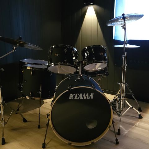 Tama Imperialstar Blacked Out selges