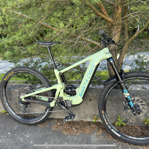 Santa Cruz Heckler 29 EL Fulldemper i carbon