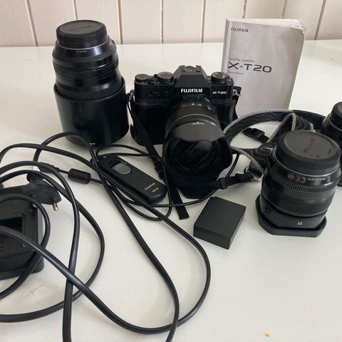 Fujifilm x-t 20 med 4 objektiver selges