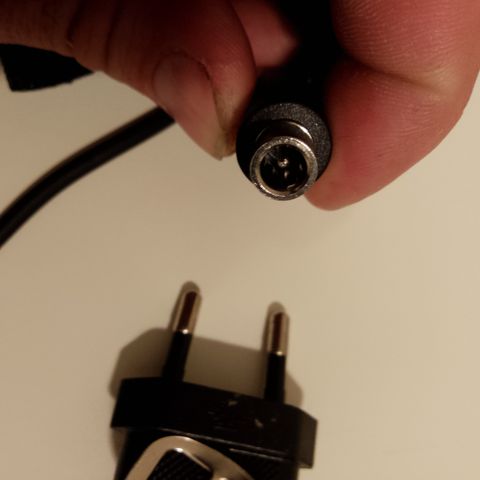 36 - 42 volt lader til elsparkesykkel og sykkel Duxwire