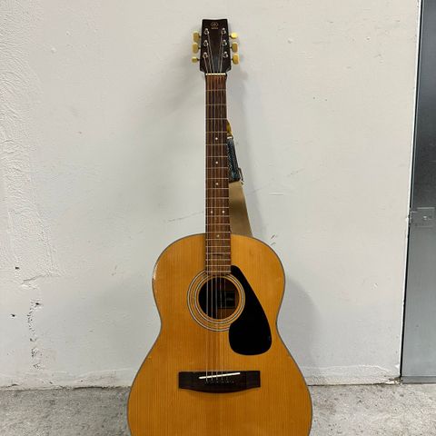 yamaha fg-75