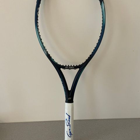 Yonex Ezone tennisracket med autograf fra Casper Ruud