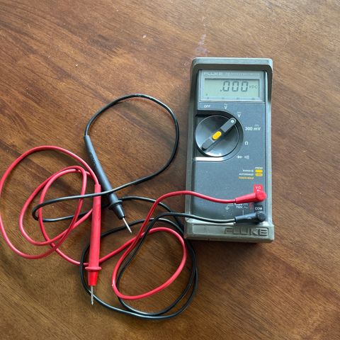 Multimeter Fluke 70 selges