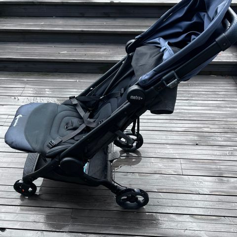 Ergobaby Metro + Vogn