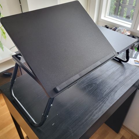 Laptopstøtte 150,