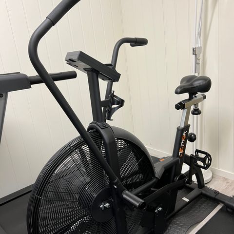 Thor fitness airbike