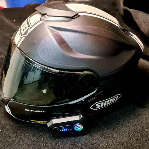 Shoei GT air med bluetooth intercom