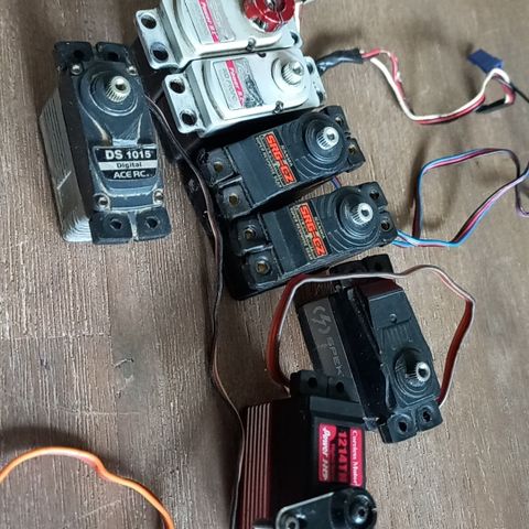 Servoer Sanwa,powerhd,kopro,spektrum...