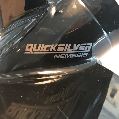 Mercury/Quicksilver NEMESIS 4-blader alu propell 12,5x19p RH (Yamaha)