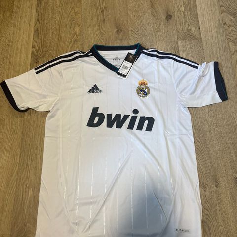 Real Madrid drakt