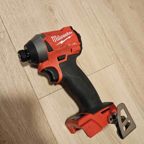 Milwaukee M18 slagtrekker