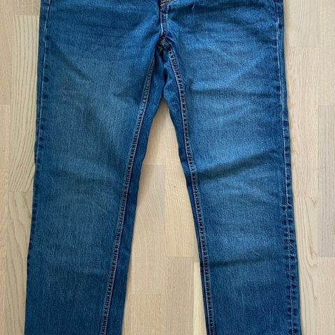 Ubrukt jeans / dongeribukse, dame