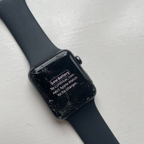 Ødelagt Apple Watch 42 mm