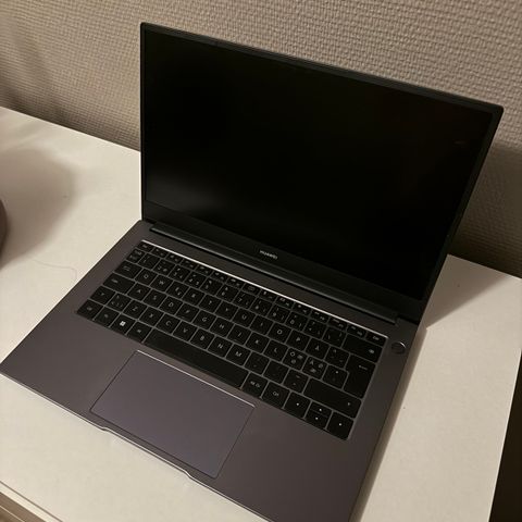 HUAWEI MateBook D 14 i5/8/512 bærbar PC