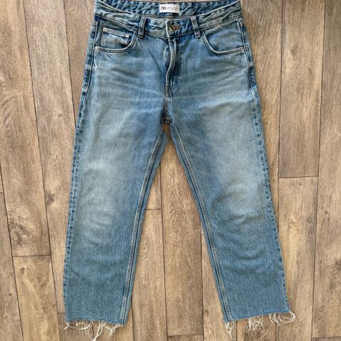 ZARA jeans str. 36 S