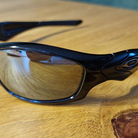 Oakley straight med styrke