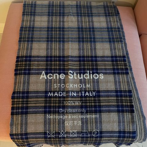 Acne studios cassiar skjerf