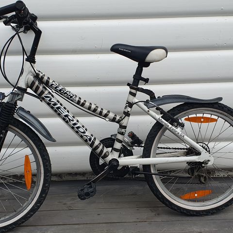 Merida Zebra SX jentesykkel