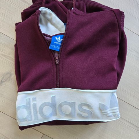 Adidas originals hettegenser